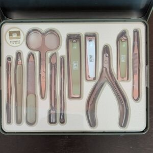 London Fog Manicure Set Stainless Steel Nail Kit Travel Grooming Case Gift